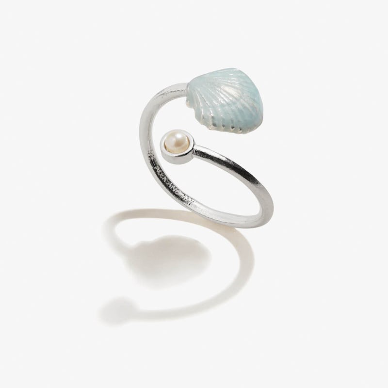 Light Blue Scallop Shell Ring Wrap